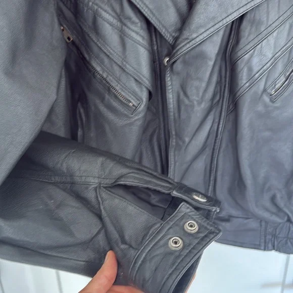 Wilson’s Black Leather Jacket, Sz L - Picture 6 of 11